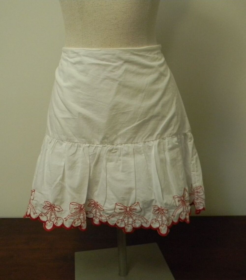 Francesca's Cherry Embroidery White Mini Skirt Sz Large Patriotic NWT
